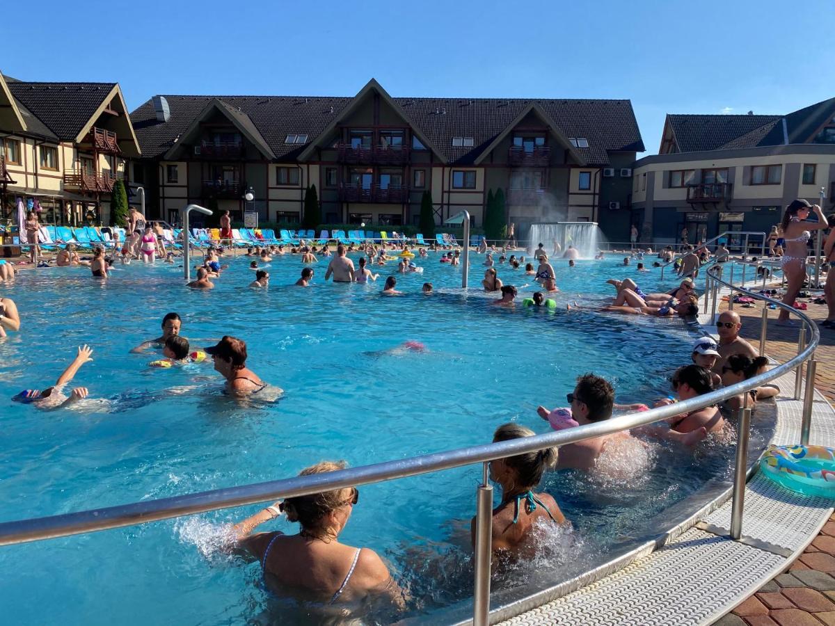 Apartment Family Besenova - Free Swimming Pool Eksteriør bilde