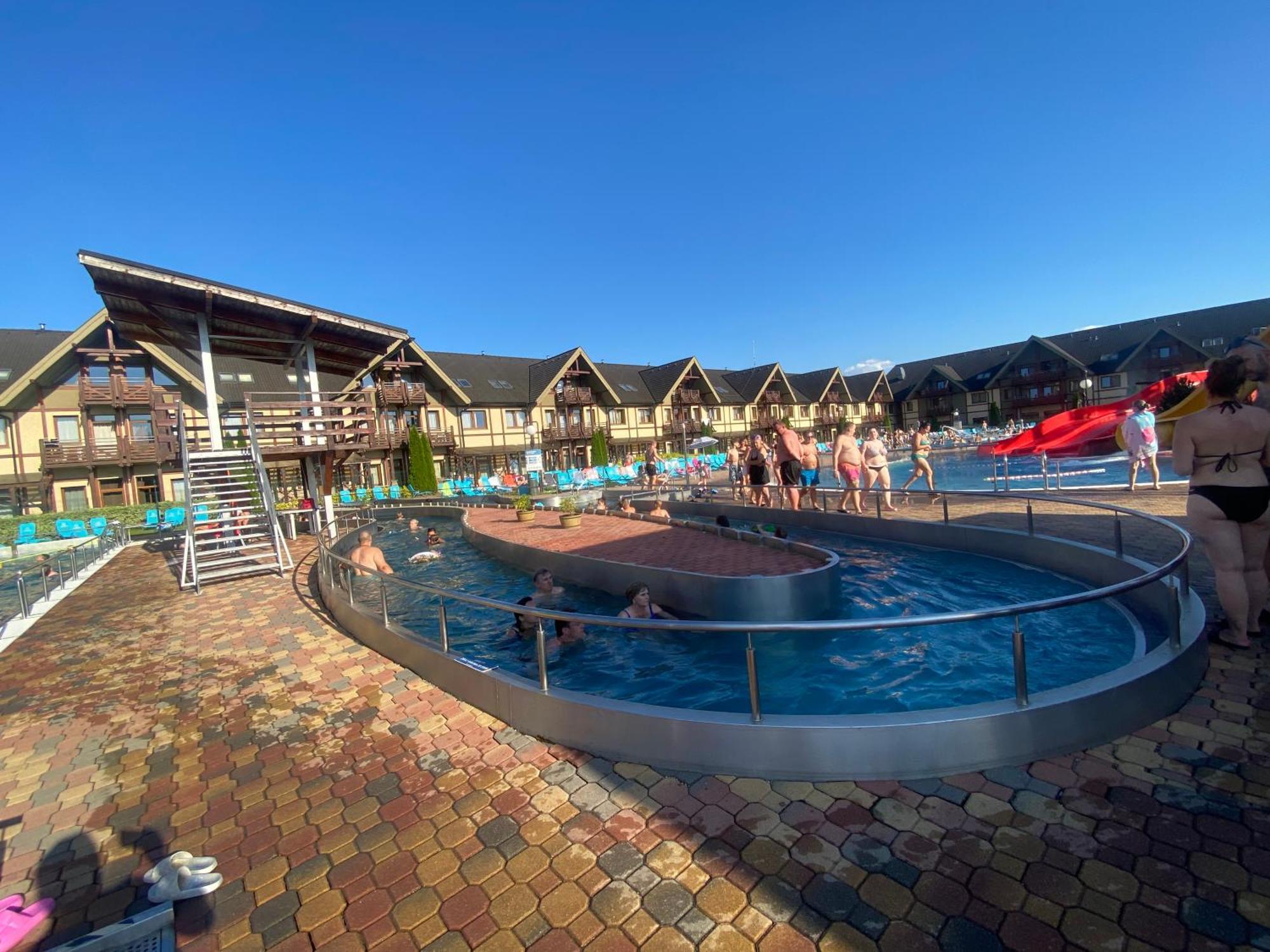 Apartment Family Besenova - Free Swimming Pool Eksteriør bilde